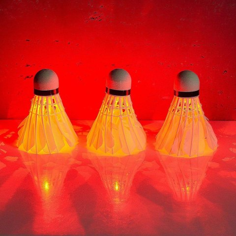 LOTKA BADMINTON Z PIÓR 3 SZT LED ENERO
